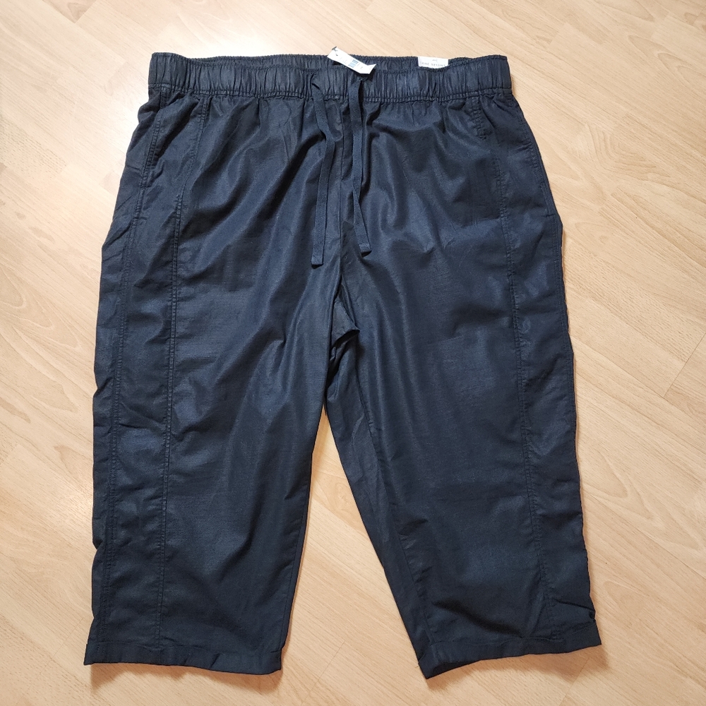 NWT Lane Bryant Pull On Black Capri Pants Drawstring Size 26/28 4X Cotton Tencel